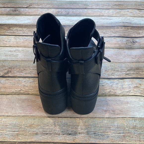 Michael Kors Corey Buckled Ankle Booties NWT - Picture 4 of 6